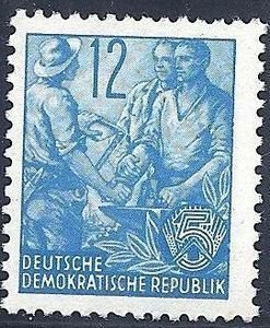 3 Workers