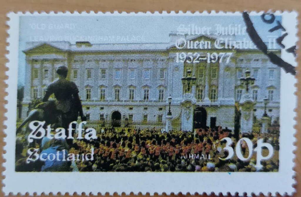Queen Elizabeth II Silver Jubilee