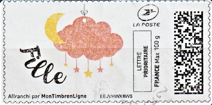 Girl. Pink Cloud Mobile. Fille