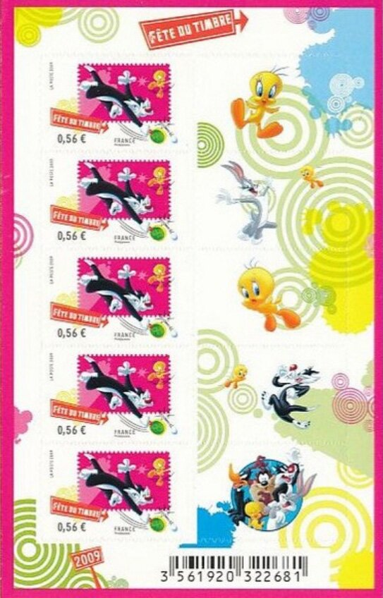 Sylvester and Tweety Bird