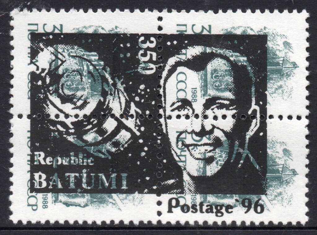Cosmonaut at right side of spacecraft
