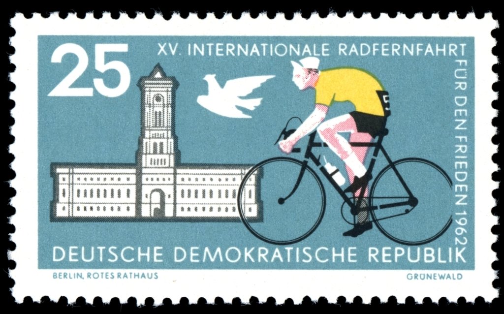 Before the Berlin City Hall