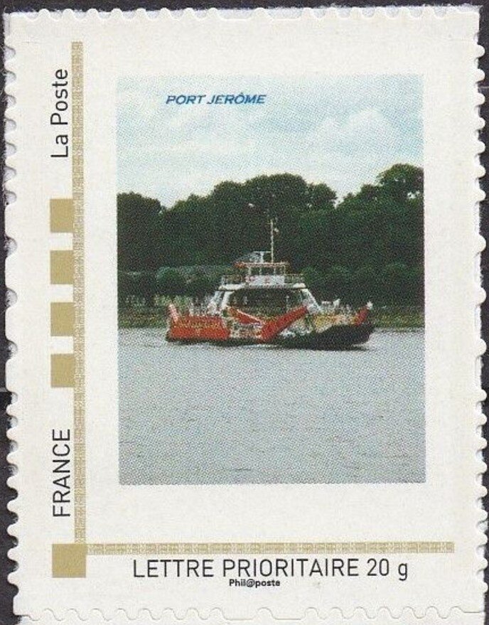 Notre Dame de Gravenchon. Lac de Port Jerome