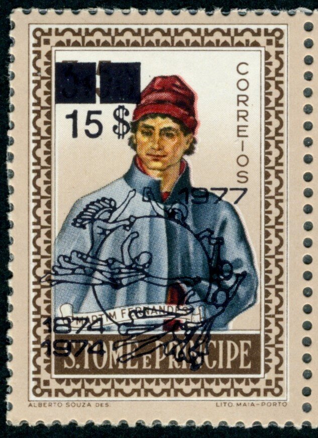 Martim Fernandes Overprint Type a