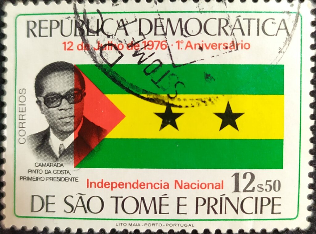 Maunel Pinto da Costa and Flag