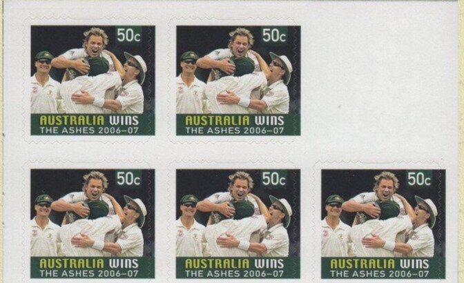 Australian Team & Urn
