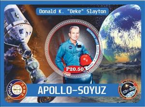 Souvenir Sheet, Space Apollo–Soyuz, Cinderellas,  , Astronauts, Globes, Planets, Spacecrafts