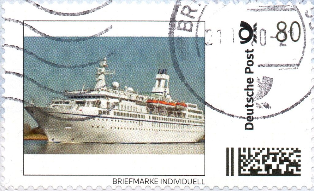 Cruise Ship