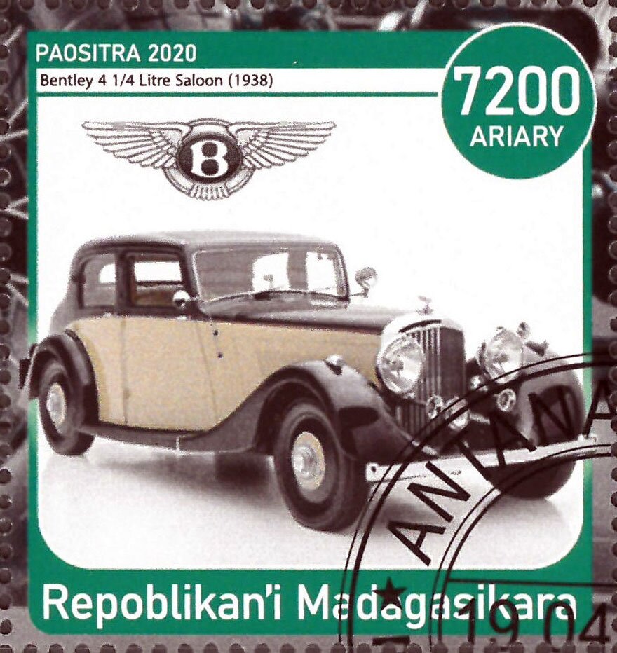 Bentley 4 1/4 Litre Saloon (1938)