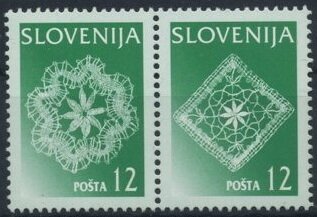 Corner with leaf design