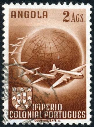Planes circling globe