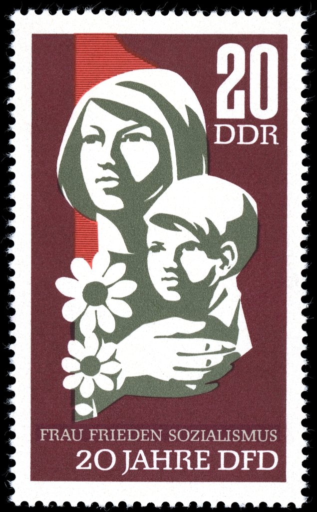 Woman / child