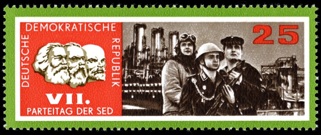 Soldiers before plant