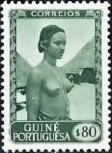 Aborigine-woman