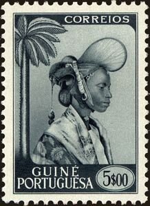 Aborigine-woman