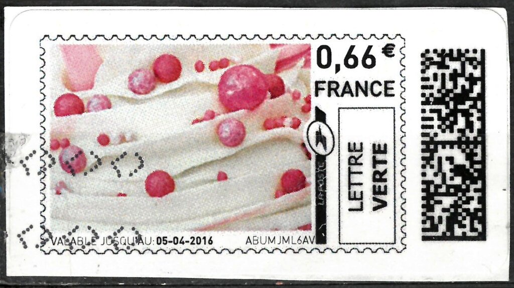 Ice cream with Pink Pearls