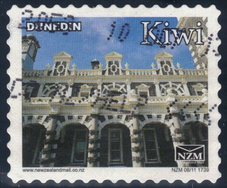 Dunedin Small Format