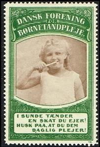 Stamp, Dansk Forening For Boernetandpleje I Sunde Taender En Skat D, Cinderellas,  , Charity, Children, Healthcare