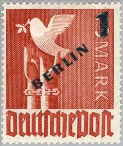 Stamp, Peace dove over unfettered hands, Berlin,  , Peace Doves