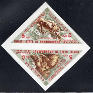 Se-tenant, Saber-toothed Tiger/Panther, Hadhramaut, Qu'aiti (Shihr & Mukalla),  , Animals (Fauna), Leopards, Mammals, Prehistorical Animals, Tigers, Triangle Stamps, Wild Cats