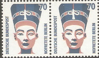 Nefertiti bust, Berlin
