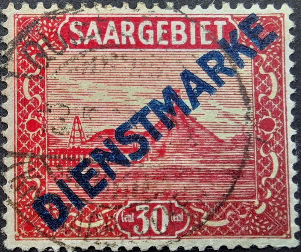 Slag-heap, Volklingen / o'prnt(B) DIENSTMARKE