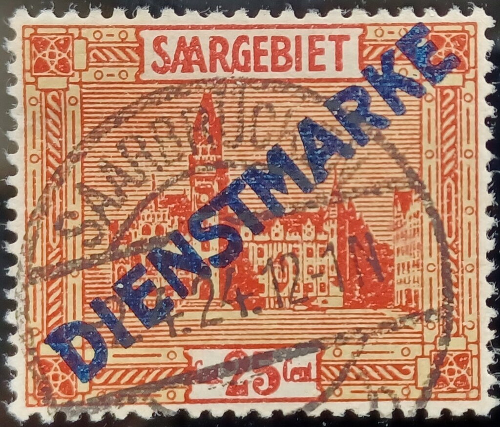 Town Hall, Saarbrucken / o'prnt(B) DIENSTMARKE