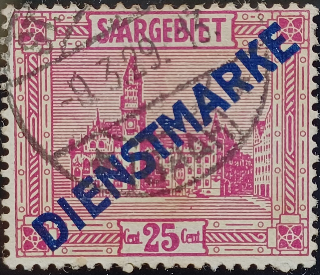 Town Hall, Saarbrucken / o'prnt(B) DIENSTMARKE