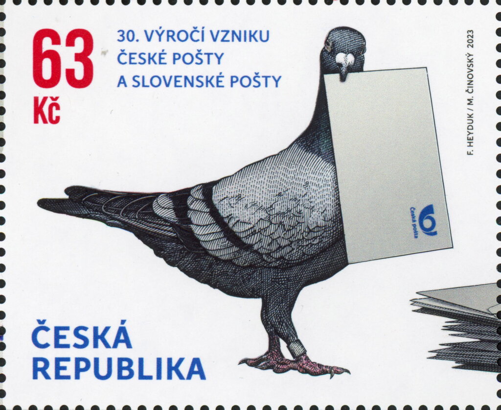 Carrier Pigeon with Envelope