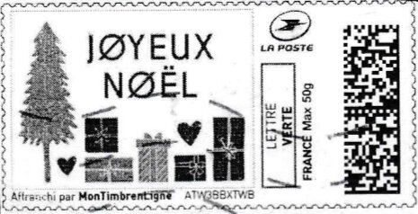 One tree and five presents. Joyful Christmas. Joyeux Noel