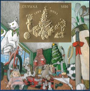 Souvenir Sheet, Christmas Tree and Gifts, Guyana,  , Animals (Fauna), Cats, Christmas, Dogs, Presents / Gifts, Teddy Bears