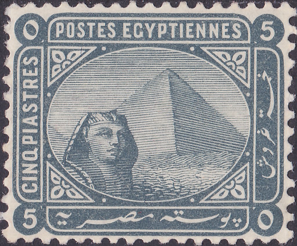 Sphinx in front of Cheops pyramid