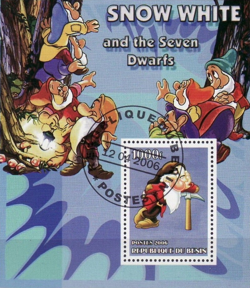 Disney Snow White and the Seven Dwarfs