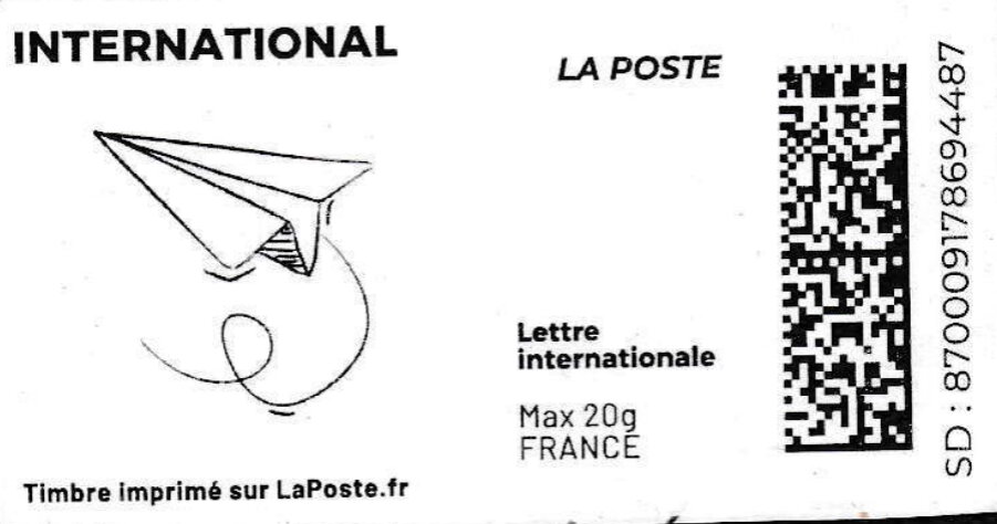 Paper Aeroplane 2. Redesign wihout Laposte logo