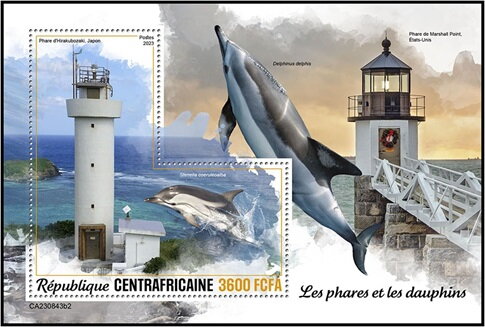 Hirakubozaki Lighthouse (Japan) and Stenella coeruleoalba
