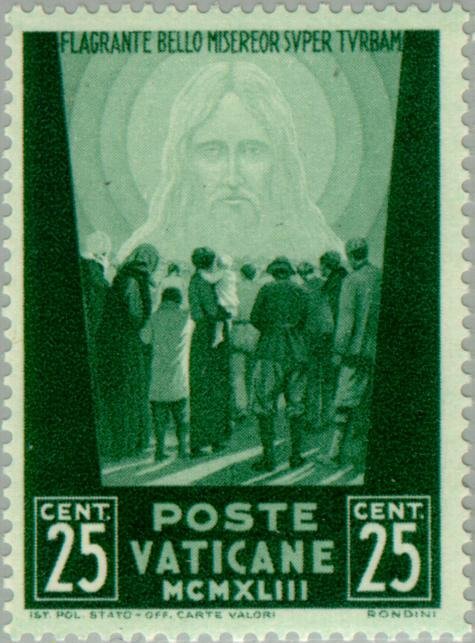 Crowd of people facing the Redeemer