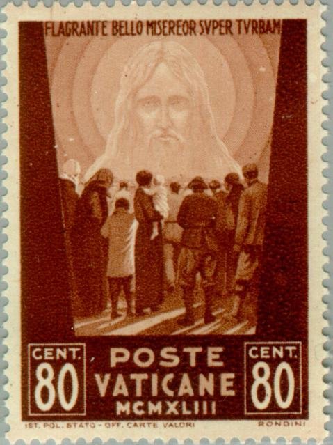 Crowd of people facing the Redeemer