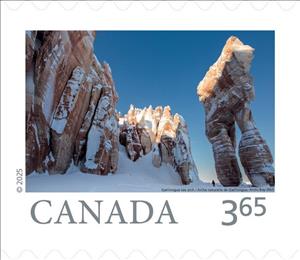 Stamp, Qarlinngua Sea Arch, Nunavut, Canada,  , Landscapes