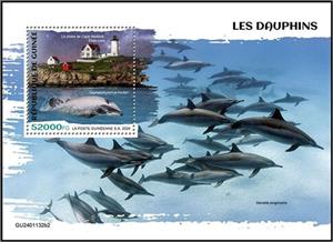 Souvenir Sheet, Cephalorhynchus hectori, Guinea,  , Animals (Fauna), Dolphins, Sea (Marine) Mammals, Sea Life, Snakes