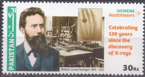 Stamp, Discovry of X-Rays, 130 Years : Wilhelm Roentgen, Pakistan,  , Medical Science, Physicists