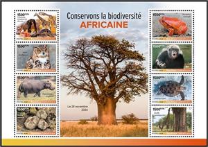 Mini Sheet, African Biodiversity, Central African Republic,  , Animals (Fauna), Apes, Frogs, Giraffes, Hippopotamuses, Owls, Plants (Flora), Turtles
