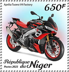 Aprilia Tuono V4 Factory