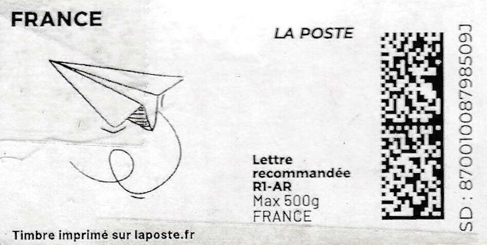 Paper Aeroplane 2. Redesign wihout Laposte logo Courrier sui