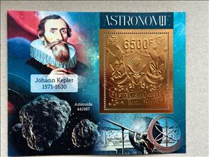 Souvenir Sheet, Astronomers - Foil Coat of Arms, Niger,  , Astronomers, Coats of Arms, Famous People, Mathematicians