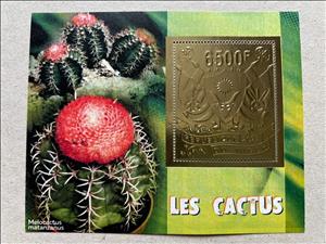 Souvenir Sheet, Cactus - Foil Coat of Arms, Niger,  , Cacti, Coats of Arms, Plants (Flora)