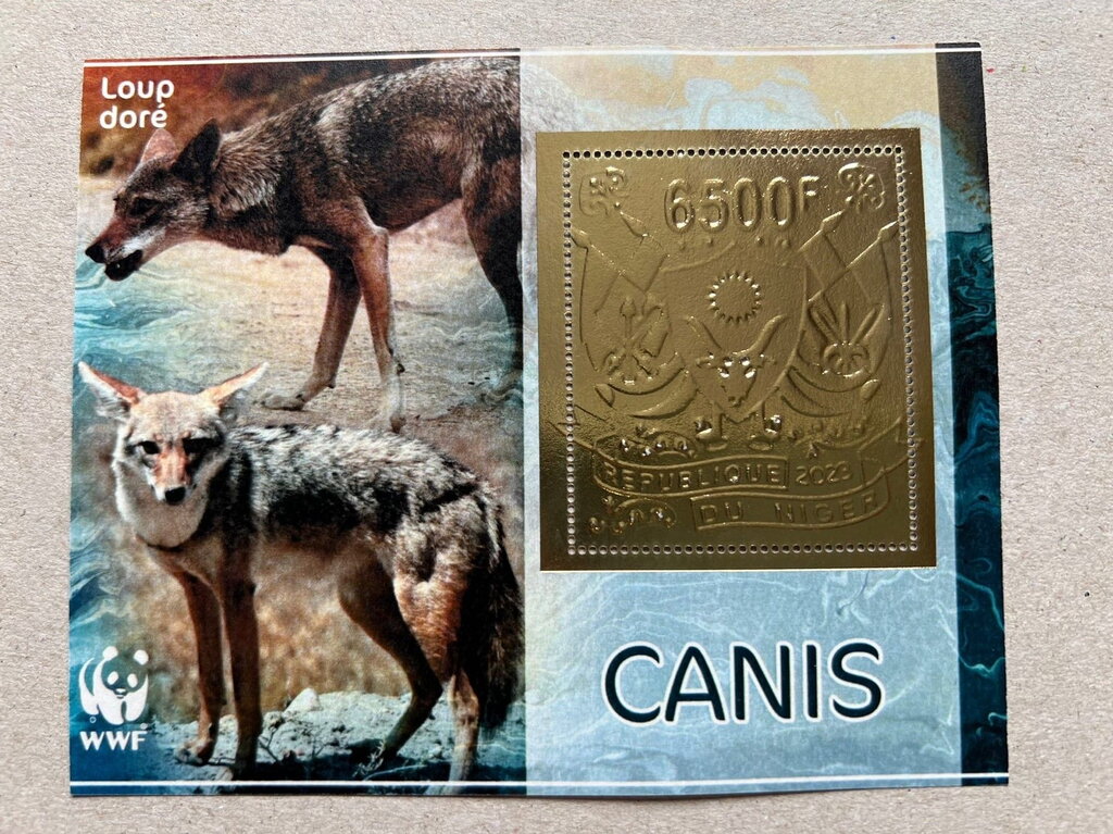 WWF - Wolves - Foil Coat of Arms
