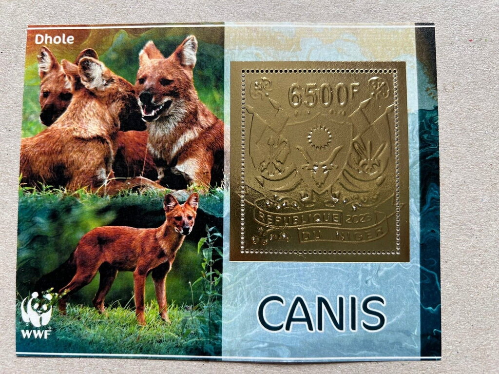 WWF - Wolves - Foil Coat of Arms