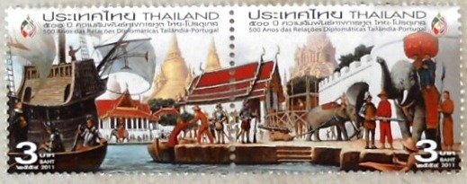 Elephants working in the Port - pair