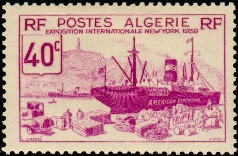 American export liner unloading cargo