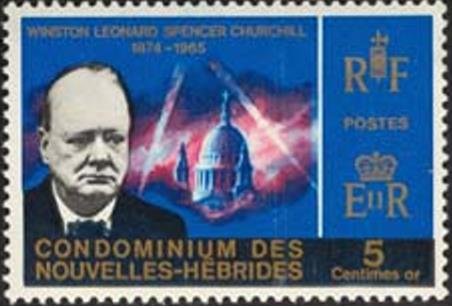 Winston Churchill, St. Paul's Cathedral surrounded by fireli